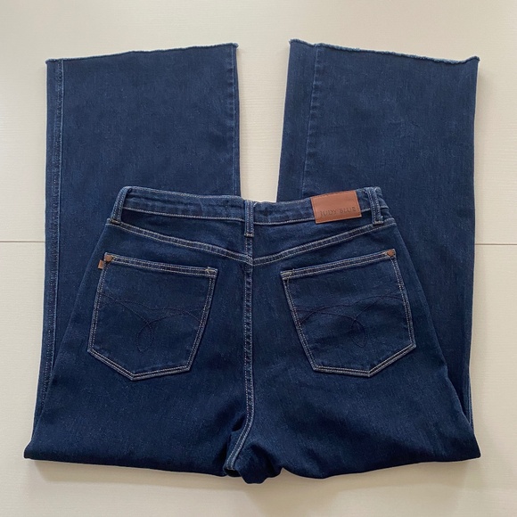 Judy Blue Wide Leg Raw Hem Jeans Dark Wash Size 15/32 - Picture 7 of 16